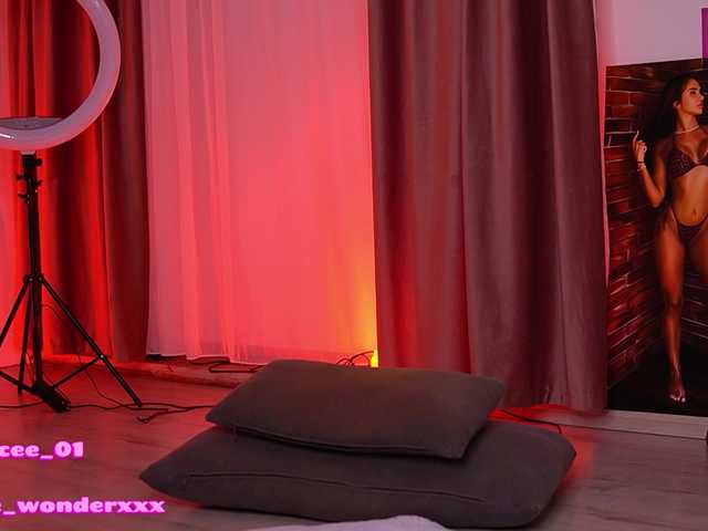 VanesaSimon's BongaCams show and profile