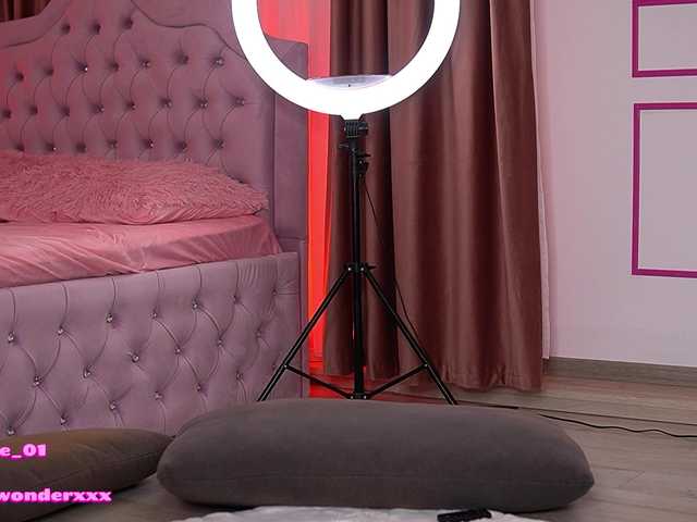  VanesaSimon chat room