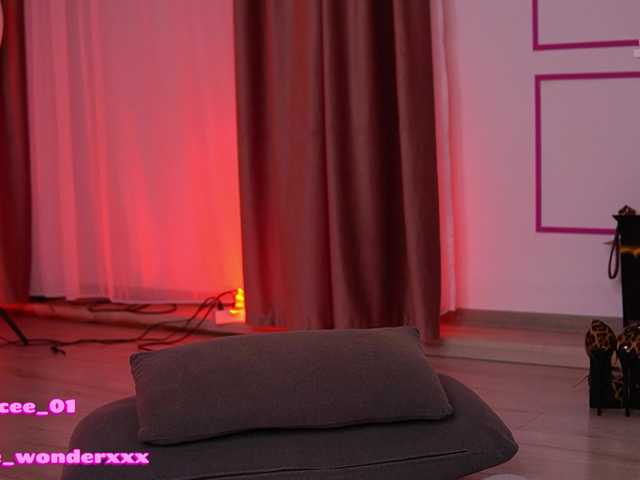 VanesaSimon live cam