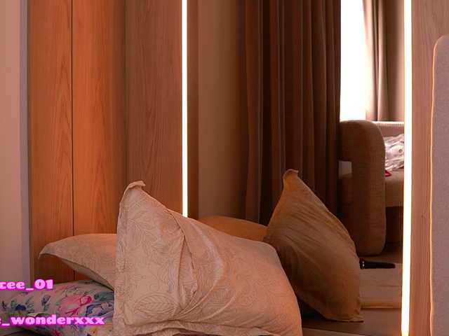 VanesaSimon's BongaCams show and profile