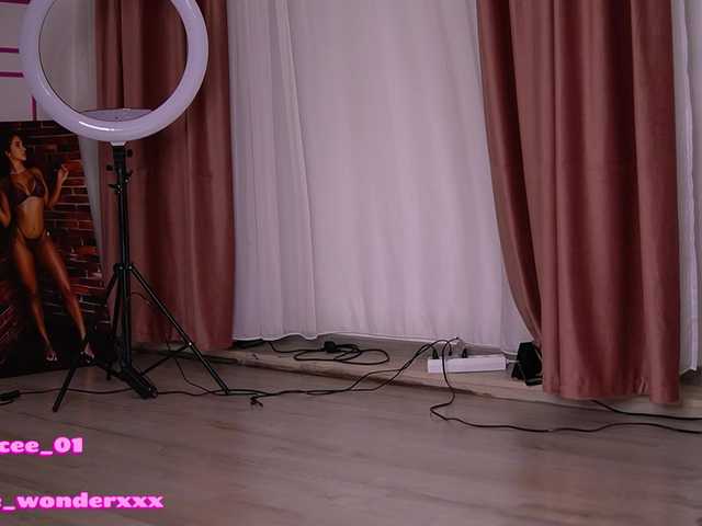 VanesaSimon's BongaCams show and profile