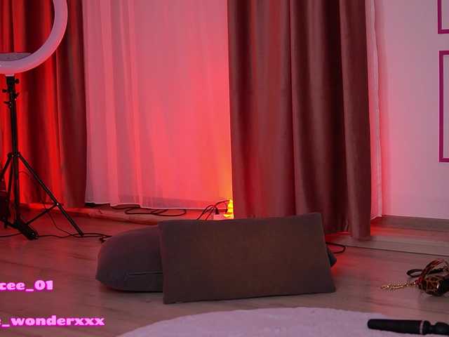 VanesaSimon's BongaCams show and profile