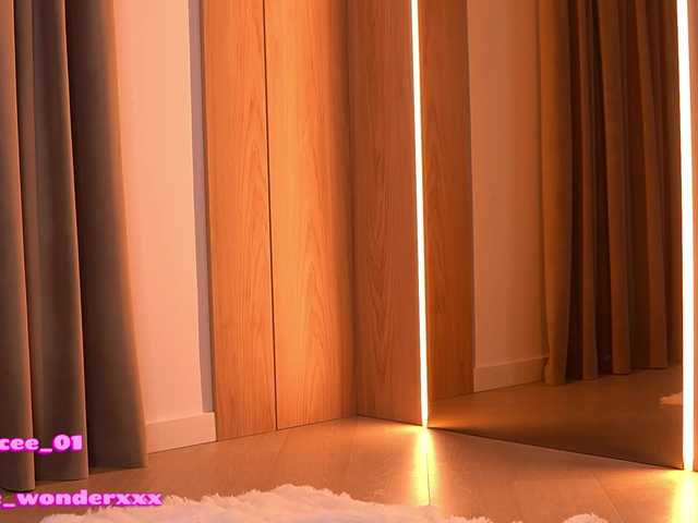 VanesaSimon's BongaCams show and profile