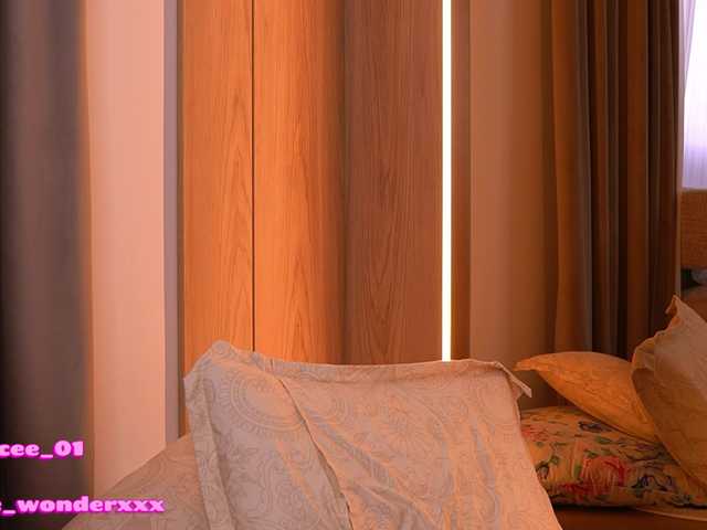 VanesaSimon's BongaCams show and profile