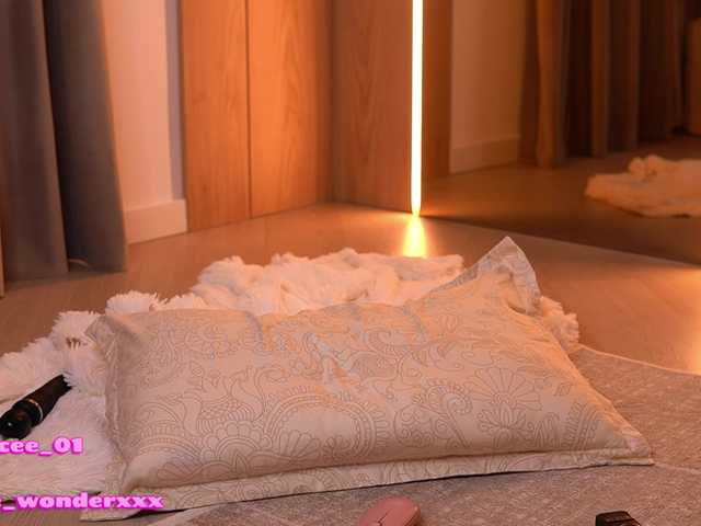 VanesaSimon's BongaCams show and profile