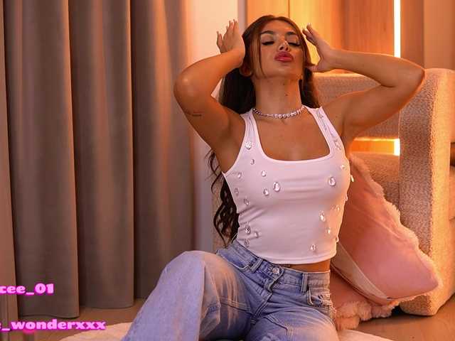 VanesaSimon's BongaCams show and profile