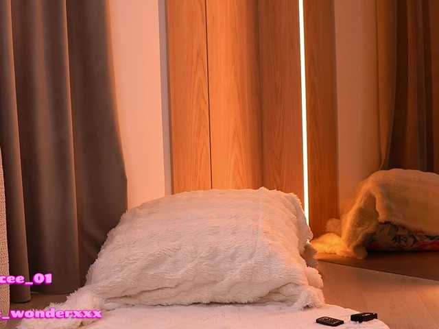 VanesaSimon's BongaCams show and profile