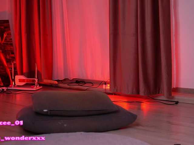 VanesaSimon's BongaCams show and profile