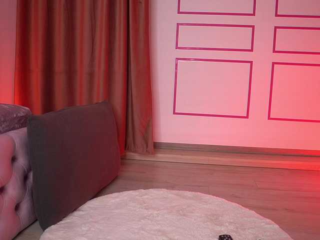  VanesaSimon chat room