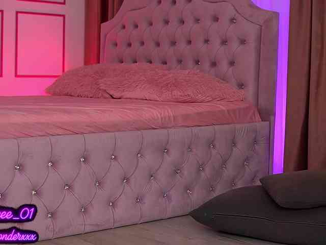 VanesaSimon webcam