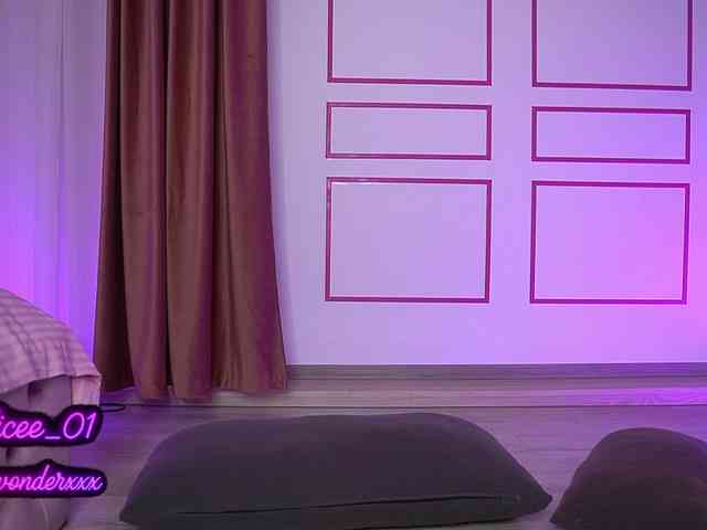 VanesaSimon webcam