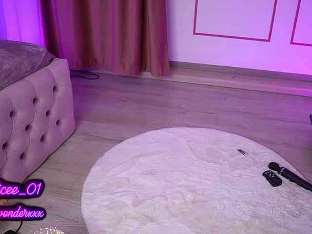 VanesaSimon webcam