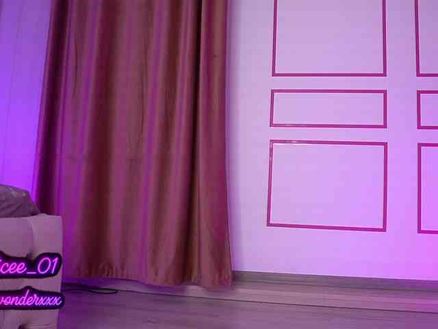 VanesaSimon webcam