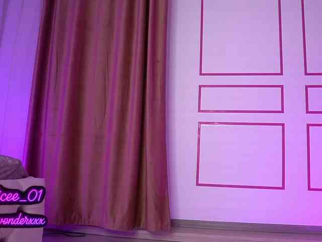 VanesaSimon webcam