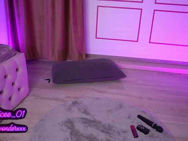 VanesaSimon webcam