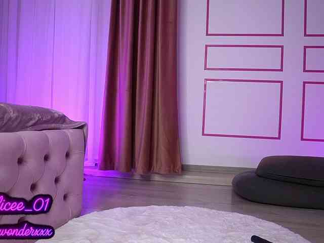 VanesaSimon webcam