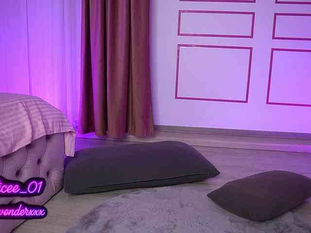 VanesaSimon webcam