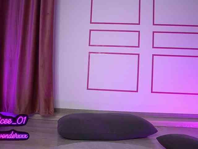 VanesaSimon webcam