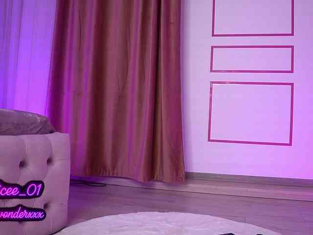 VanesaSimon webcam
