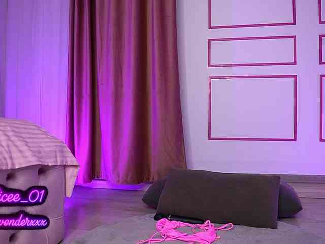 VanesaSimon webcam