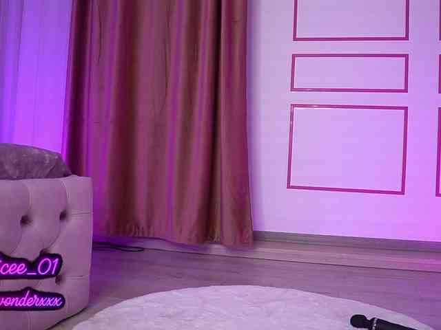VanesaSimon webcam