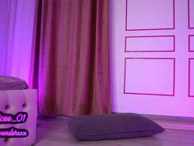 VanesaSimon webcam