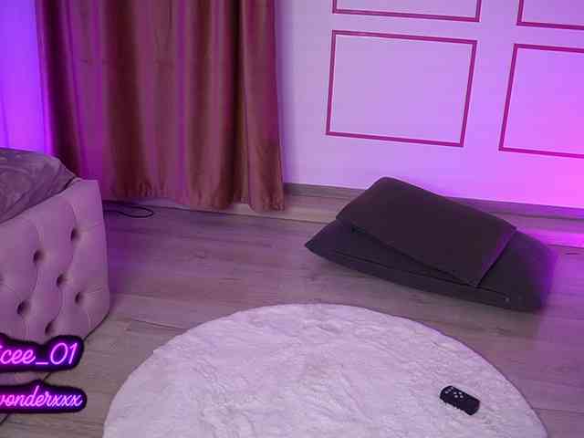 VanesaSimon webcam