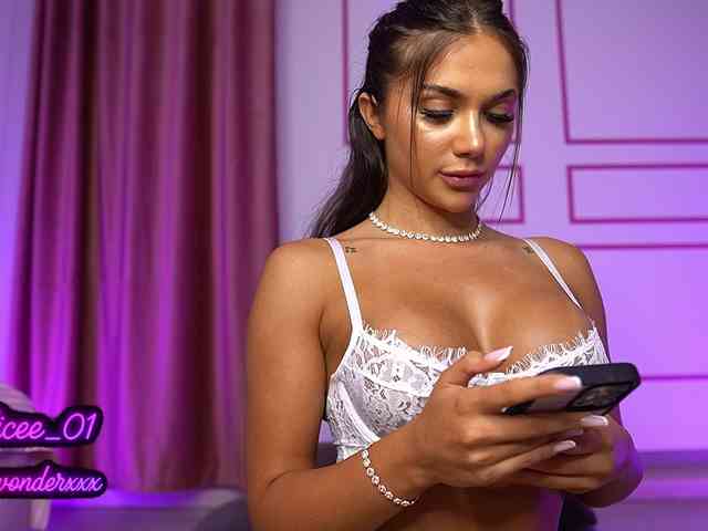 VanesaSimon webcam