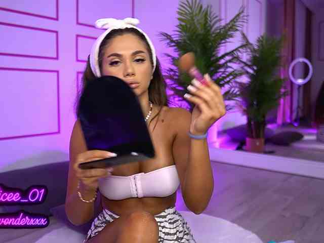 VanesaSimon webcam