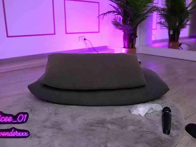 role play chatroom VanesaSimon