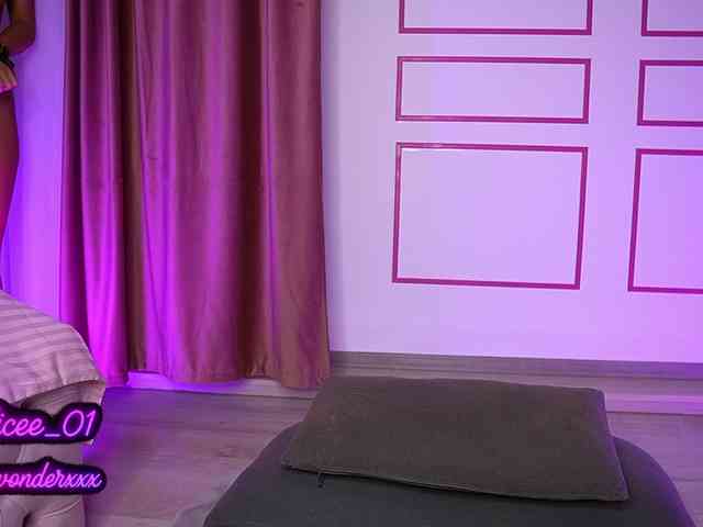 VanesaSimon webcam