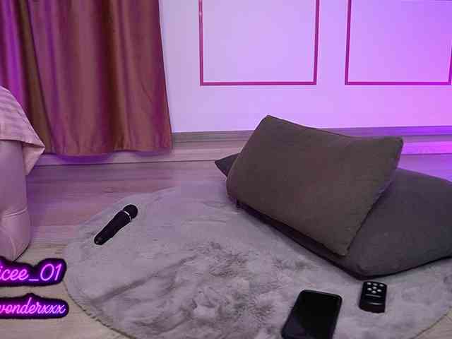 VanesaSimon webcam