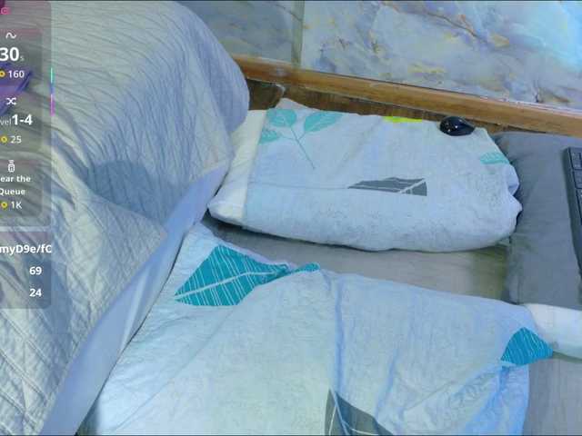 valkiriamoore's BongaCams show and profile