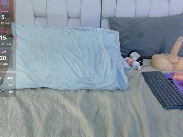 valkiriamoore's BongaCams show and profile