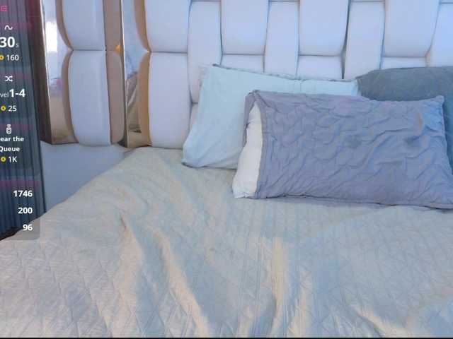 valkiriamoore from BongaCams is Freechat