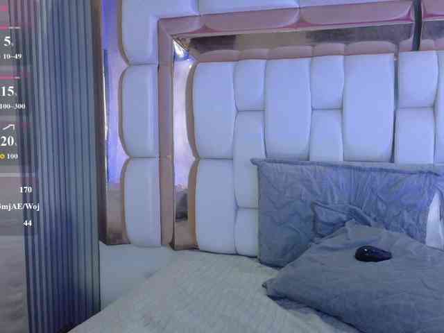 valkiriamoore webcam