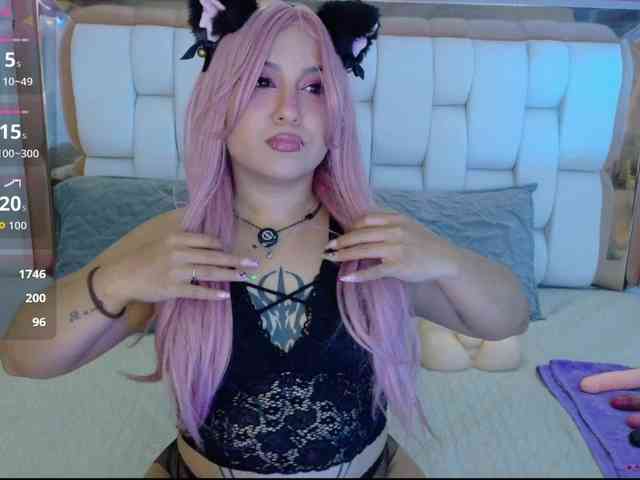 valkiriamoore webcam