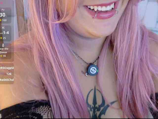 valkiriamoore webcam