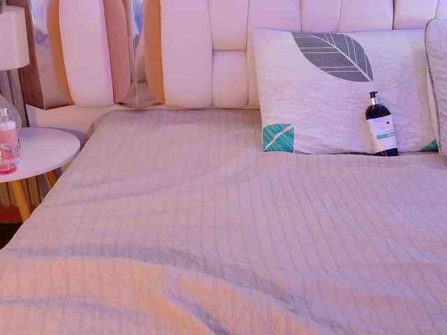 valkiriamoore webcam