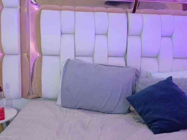 valkiriamoore valkiriamoore