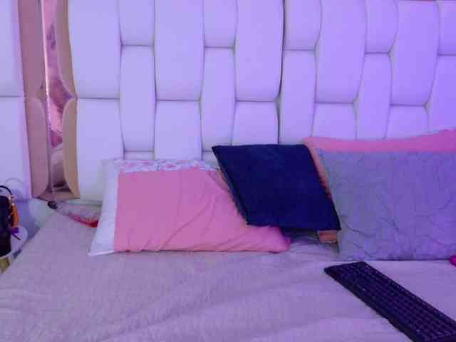 valkiriamoore webcam