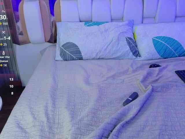 valkiriamoore webcam