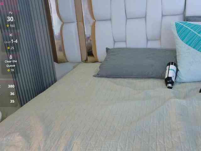 valkiriamoore webcam