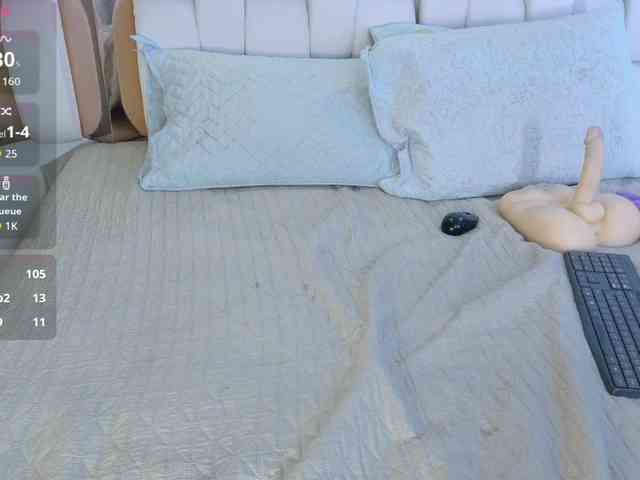 valkiriamoore Live Webcam on BongaCams