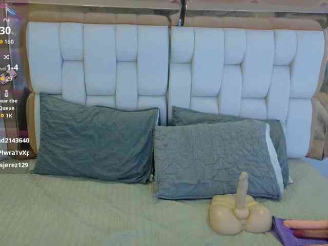 valkiriamoore webcam