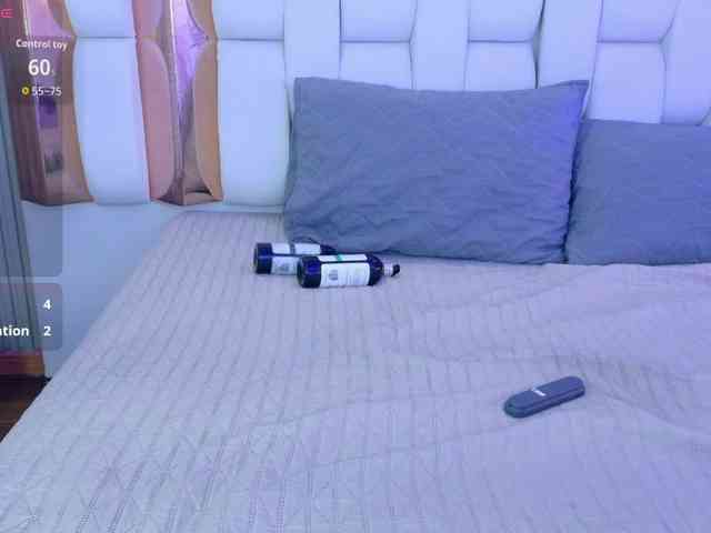 valkiriamoore webcam