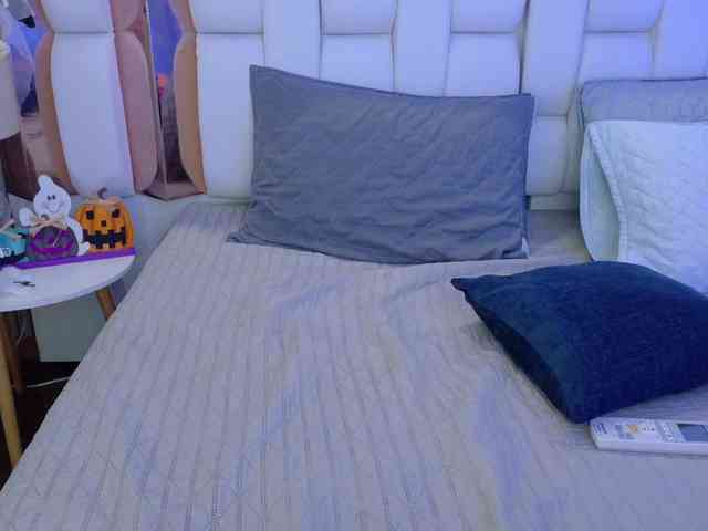 valkiriamoore webcam