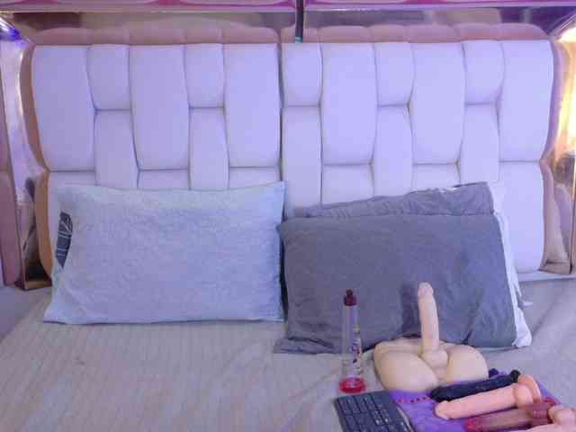 valkiriamoore webcam