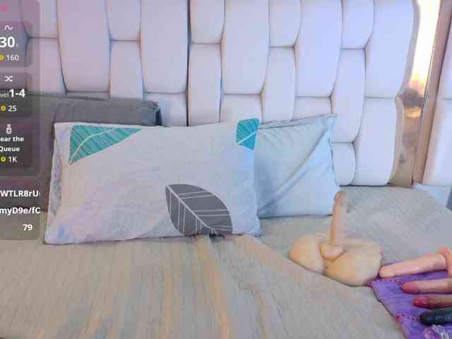 valkiriamoore webcam