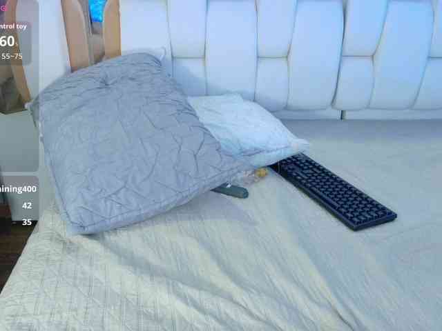 valkiriamoore webcam